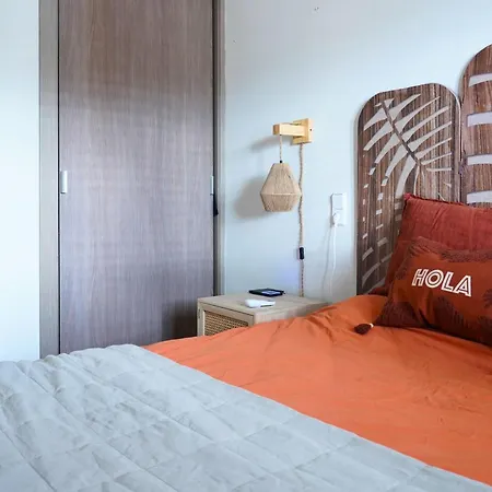 & Stylish Flat *