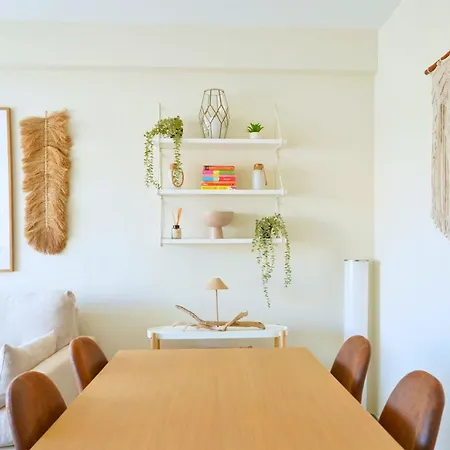 & Stylish Flat