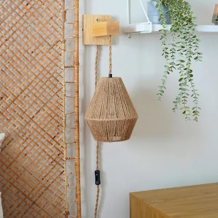 & Stylish Flat Oliva